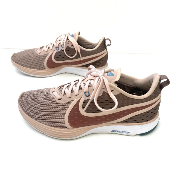 Nike Women’s Zoom Strike 2 Low Running Trainer - Picture 7 of 14